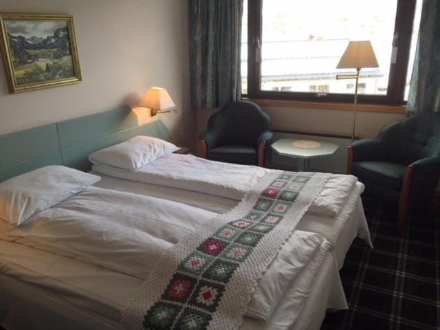 Eikum Hotel Hafslo ภายนอก รูปภาพ
